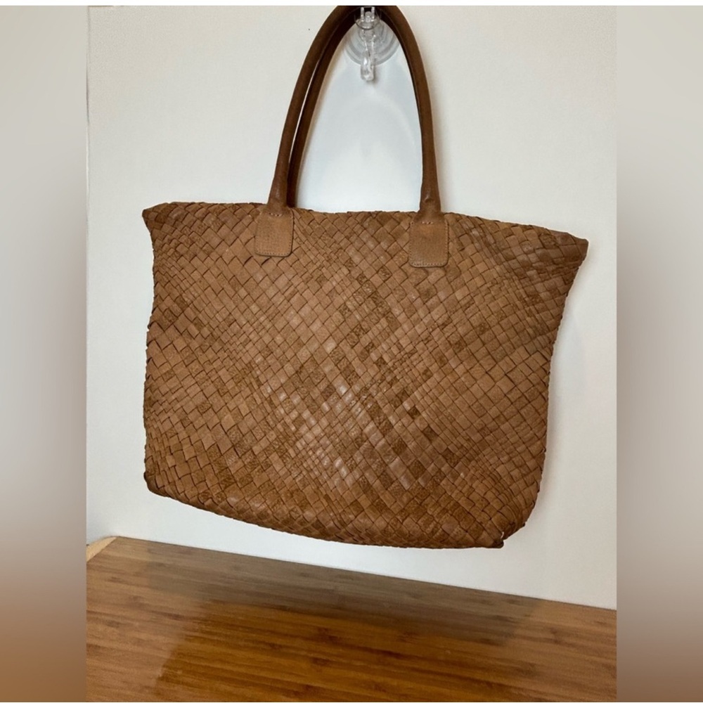 FALOR FIRENZE ITALIAN HAND WOVEN CAMEL TOTE